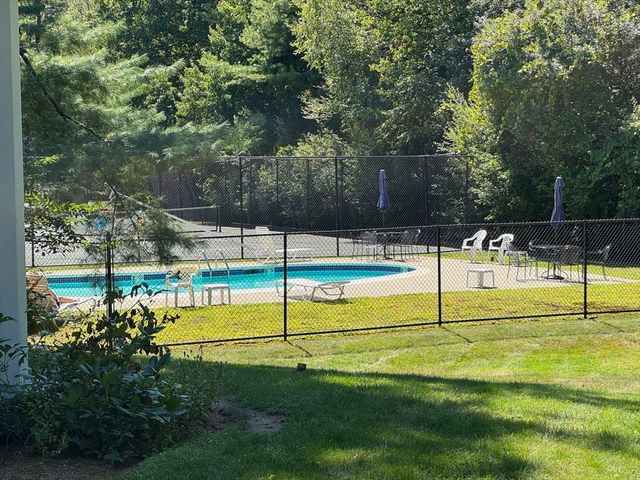 3 Blueberry Court 3, Rockland, MA 02370