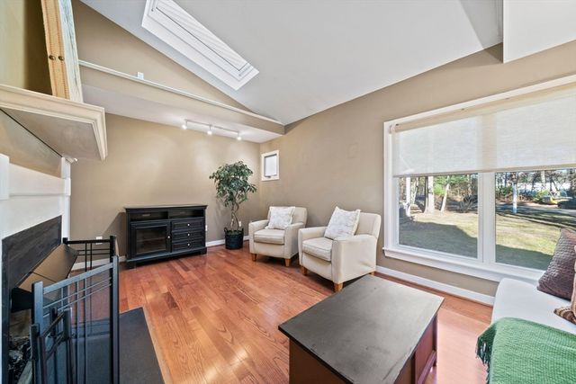 3 Blueberry Court 3, Rockland, MA 02370