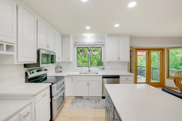 3757 Bayberry Lane, Eagan, MN 55123