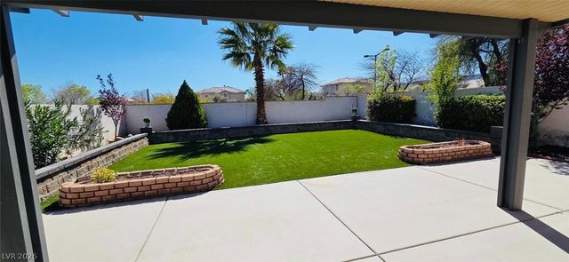 10335 Turret Peak Avenue, Las Vegas, NV 89135