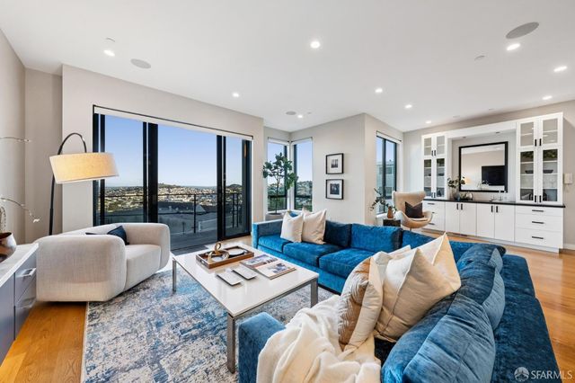 268 Grand View Avenue, San Francisco, CA 94114