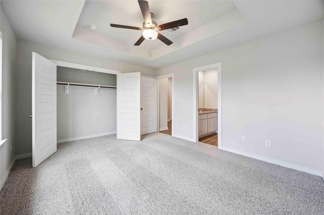 805 Clear Valley Lane, Dayton, TX 77535