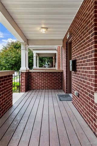 1024 Bates Street, St Louis, MO 63111