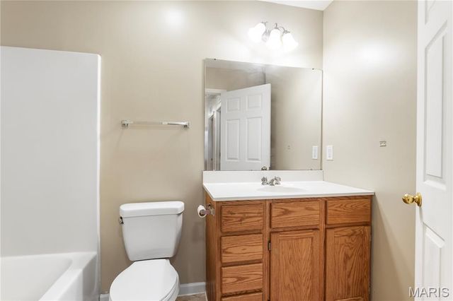 1024 Bates Street, St Louis, MO 63111