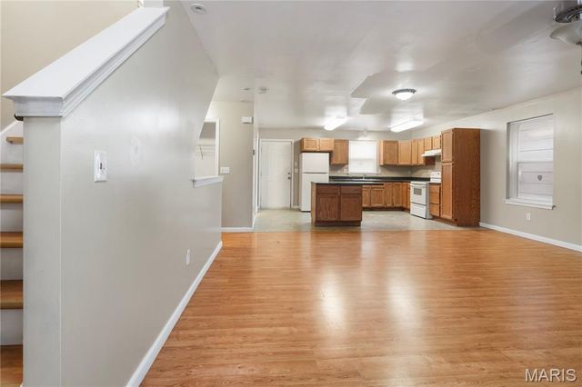 1024 Bates Street, St Louis, MO 63111
