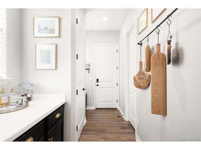 210 Horizon Ave, Erie, CO 80516