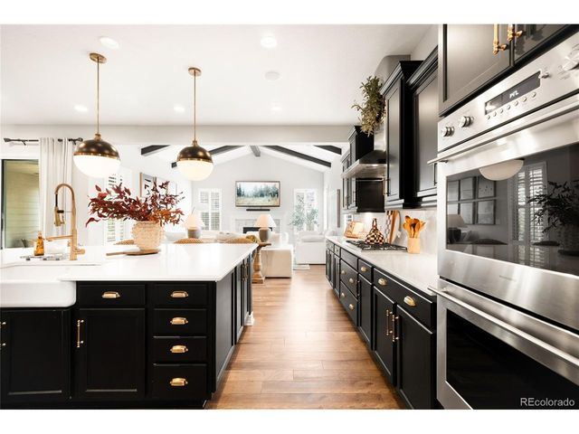 210 Horizon Ave, Erie, CO 80516