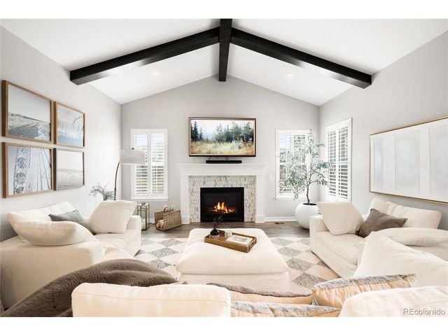 210 Horizon Ave, Erie, CO 80516