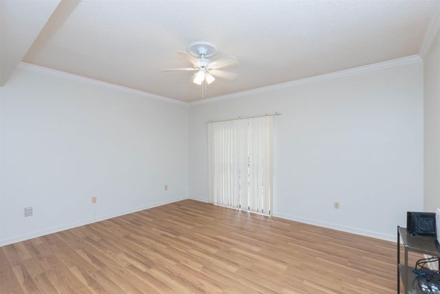 1927 W Magna Carta Dr, Baton Rouge, LA 70815