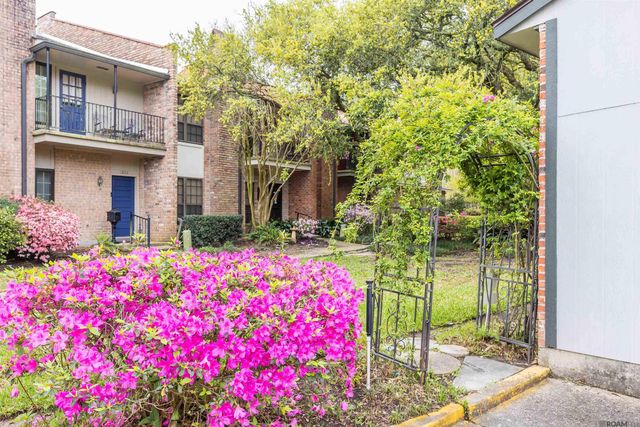 1927 W Magna Carta Dr, Baton Rouge, LA 70815