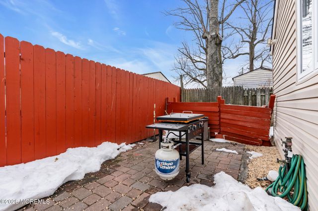 824 5th Street, Union Beach, NJ 07735