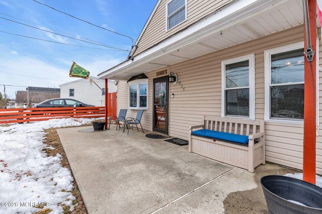 824 5th Street, Union Beach, NJ 07735