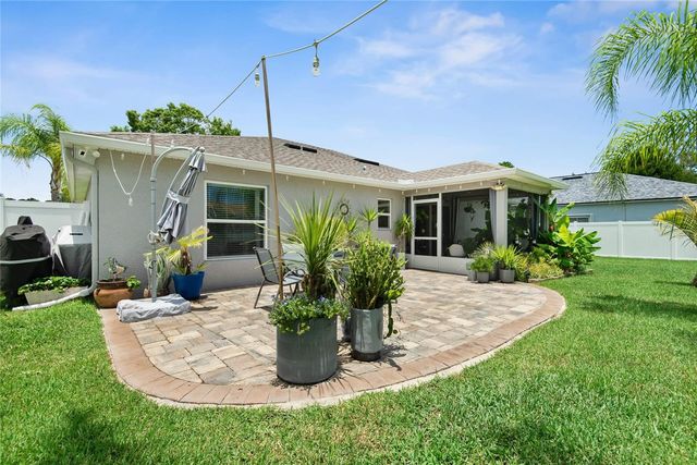 102 BEAUFORD LANE, Palm Coast, FL 32137