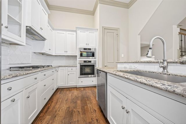 308 W Bell Street, Houston, TX 77019