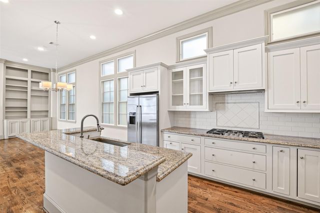 308 W Bell Street, Houston, TX 77019