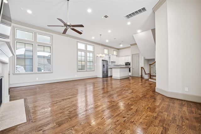 308 W Bell Street, Houston, TX 77019