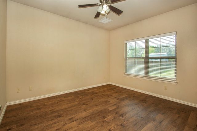 700 E Bullock Street, Denison, TX 75021
