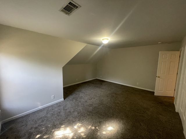 7924 Harpeth View Dr, Nashville, TN 37221