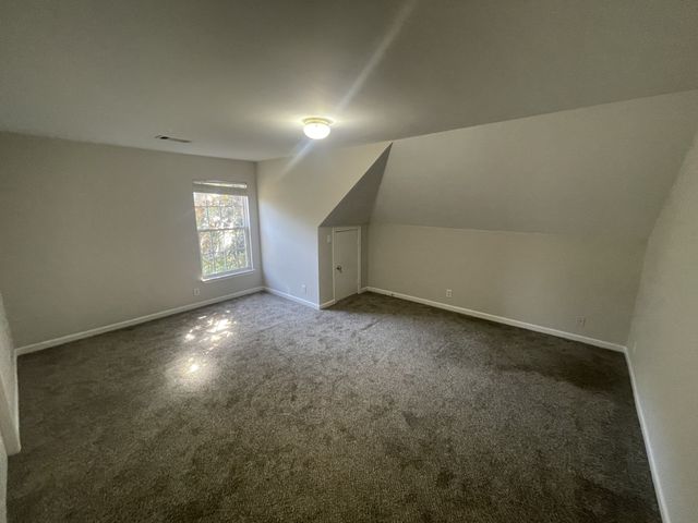 7924 Harpeth View Dr, Nashville, TN 37221