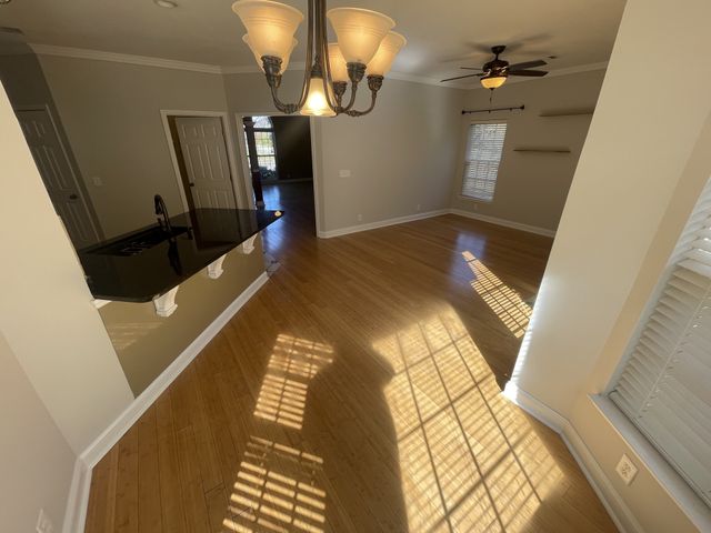 7924 Harpeth View Dr, Nashville, TN 37221