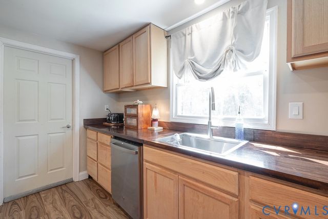 16544 Old Ridge Rd, Montpelier, VA 23192