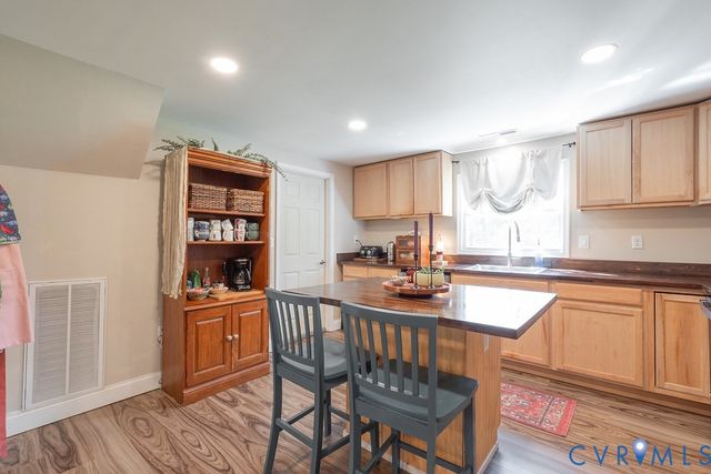 16544 Old Ridge Rd, Montpelier, VA 23192