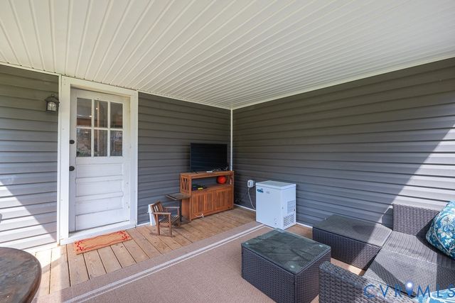 16544 Old Ridge Rd, Montpelier, VA 23192
