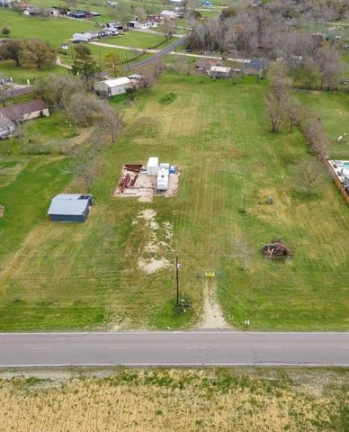 1925 County Road 543, Angleton, TX 77515