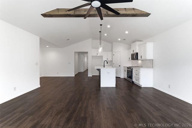 11408 E 93rd Place N, Owasso, OK 74055