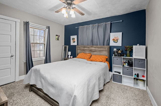 209 S Hazelwood Avenue, Davenport, IA 52802