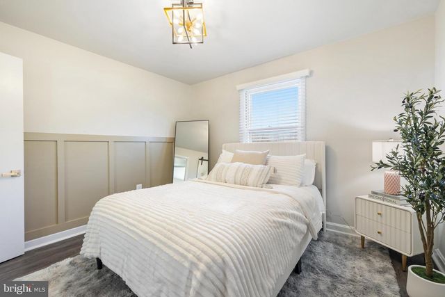 15029 CLEAR SPRING RD, Williamsport, MD 21795