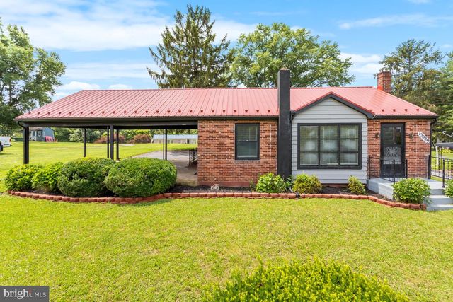 15029 CLEAR SPRING RD, Williamsport, MD 21795