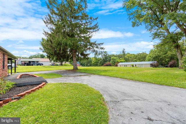 15029 CLEAR SPRING RD, Williamsport, MD 21795