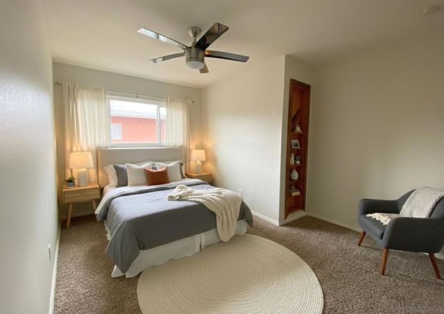 1060 E Washington Ave 5, Escondido, CA 92025