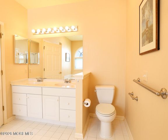 7 Sherwood Drive, Jamesburg, NJ 08831