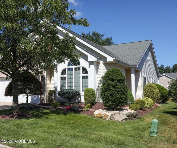 7 Sherwood Drive, Jamesburg, NJ 08831
