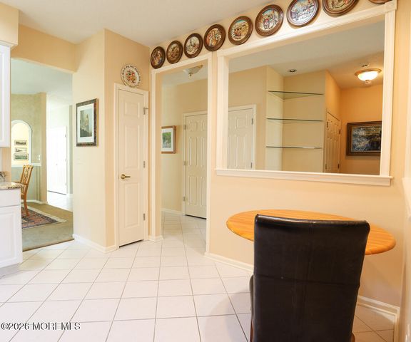 7 Sherwood Drive, Jamesburg, NJ 08831