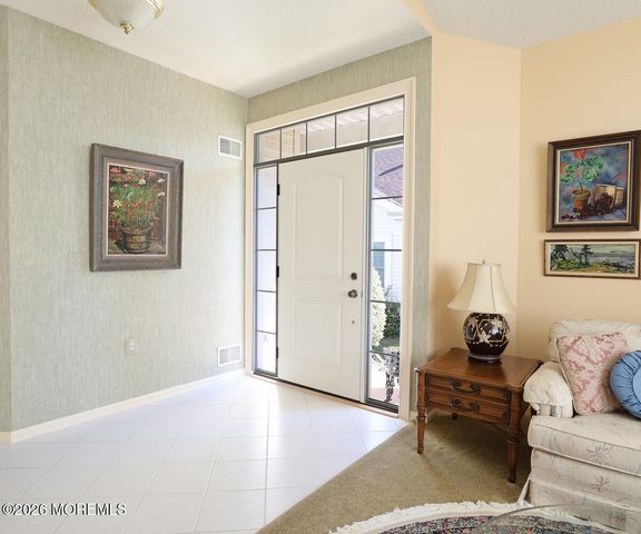 7 Sherwood Drive, Jamesburg, NJ 08831