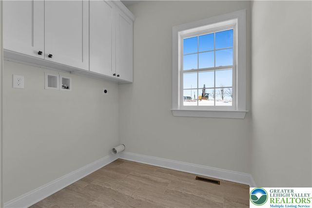 1480 Bushkill Center Road, Bushkill Twp, PA 18064