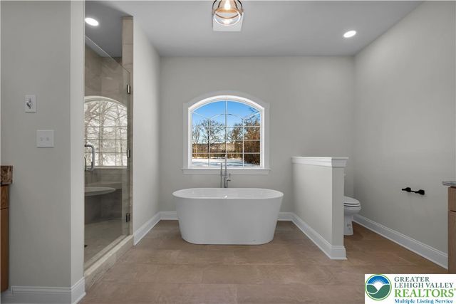 1480 Bushkill Center Road, Bushkill Twp, PA 18064