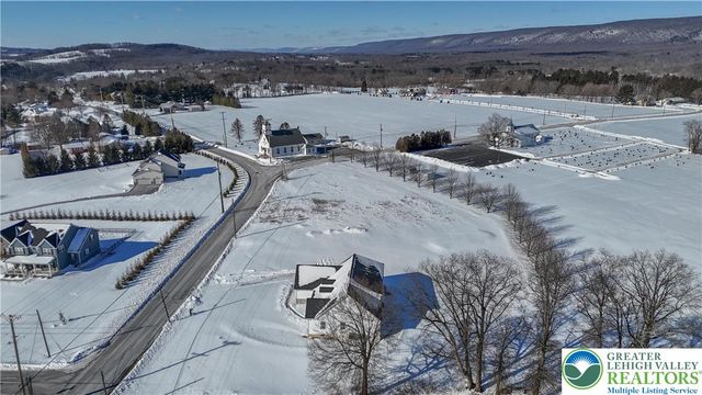 1480 Bushkill Center Road, Bushkill Twp, PA 18064