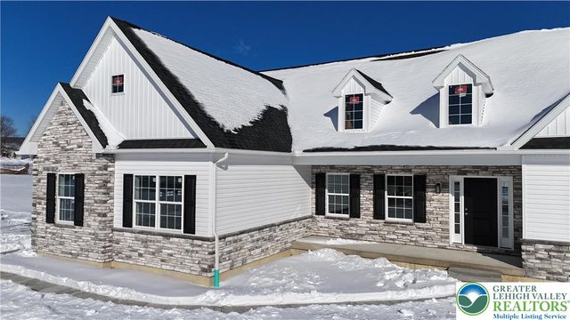 1480 Bushkill Center Road, Bushkill Twp, PA 18064