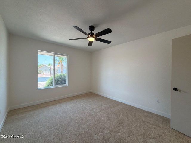 16005 N NICKLAUS Lane, Sun City, AZ 85351