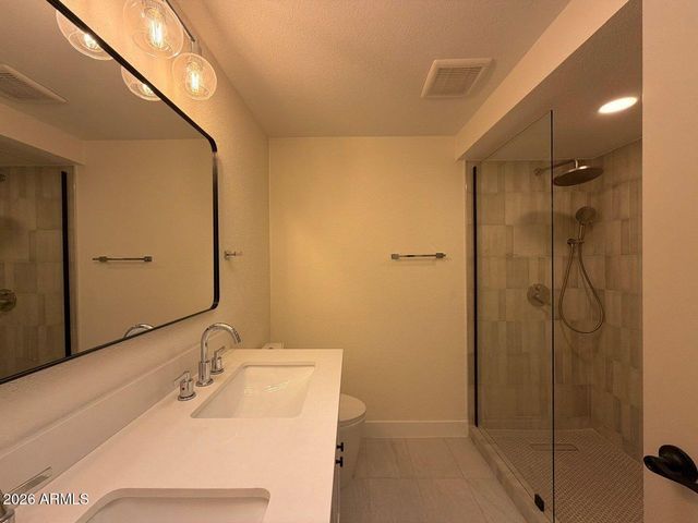 16005 N NICKLAUS Lane, Sun City, AZ 85351