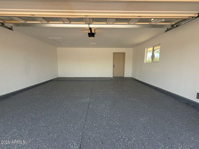 16005 N NICKLAUS Lane, Sun City, AZ 85351