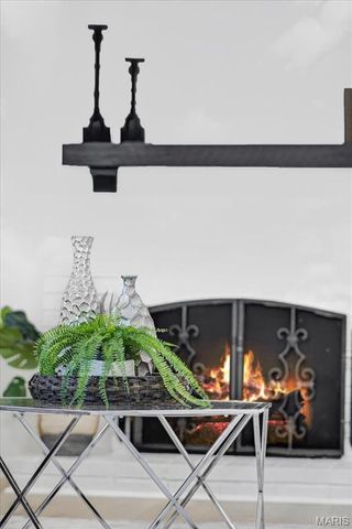 1061 Summer Tree Drive, Ballwin, MO 63011