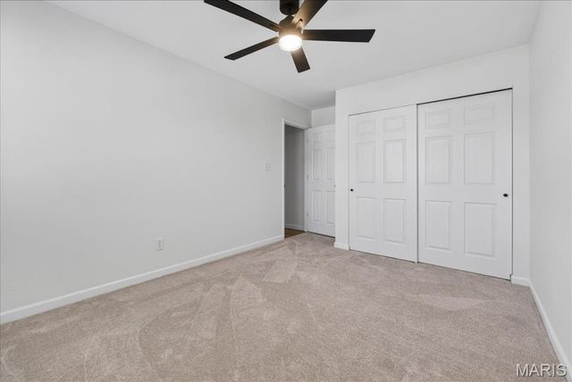 1061 Summer Tree Drive, Ballwin, MO 63011