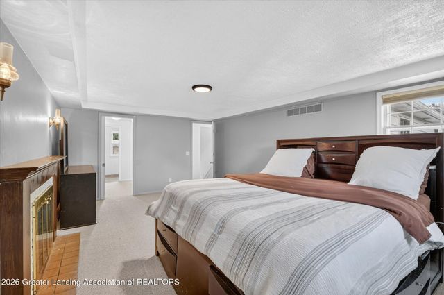 4912 Plum Hollow Drive, Lansing, MI 48917