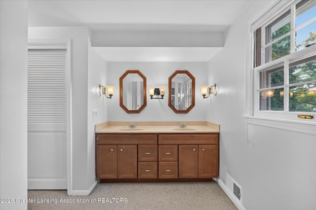 4912 Plum Hollow Drive, Lansing, MI 48917