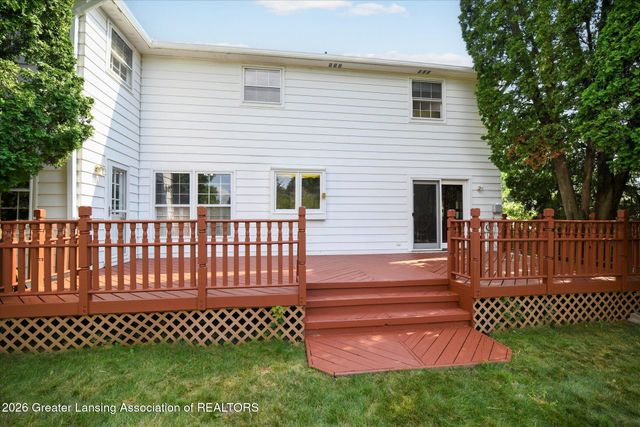 4912 Plum Hollow Drive, Lansing, MI 48917